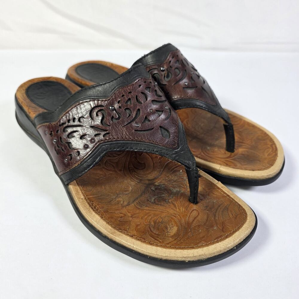 Ariat Womens Sandals Thong Flip Flop Size 9B Brown Leather Embossed Slip On